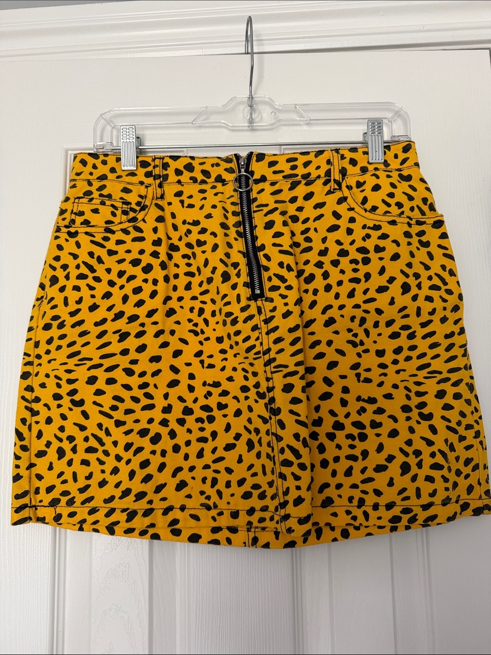 Signature Yellow and Black Leopard-Print Mini Skirt with Front Zip